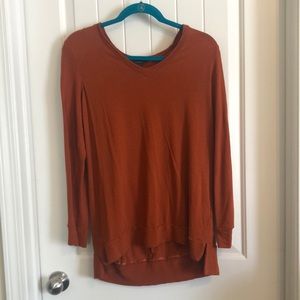 Oversized long sleeve orange top!